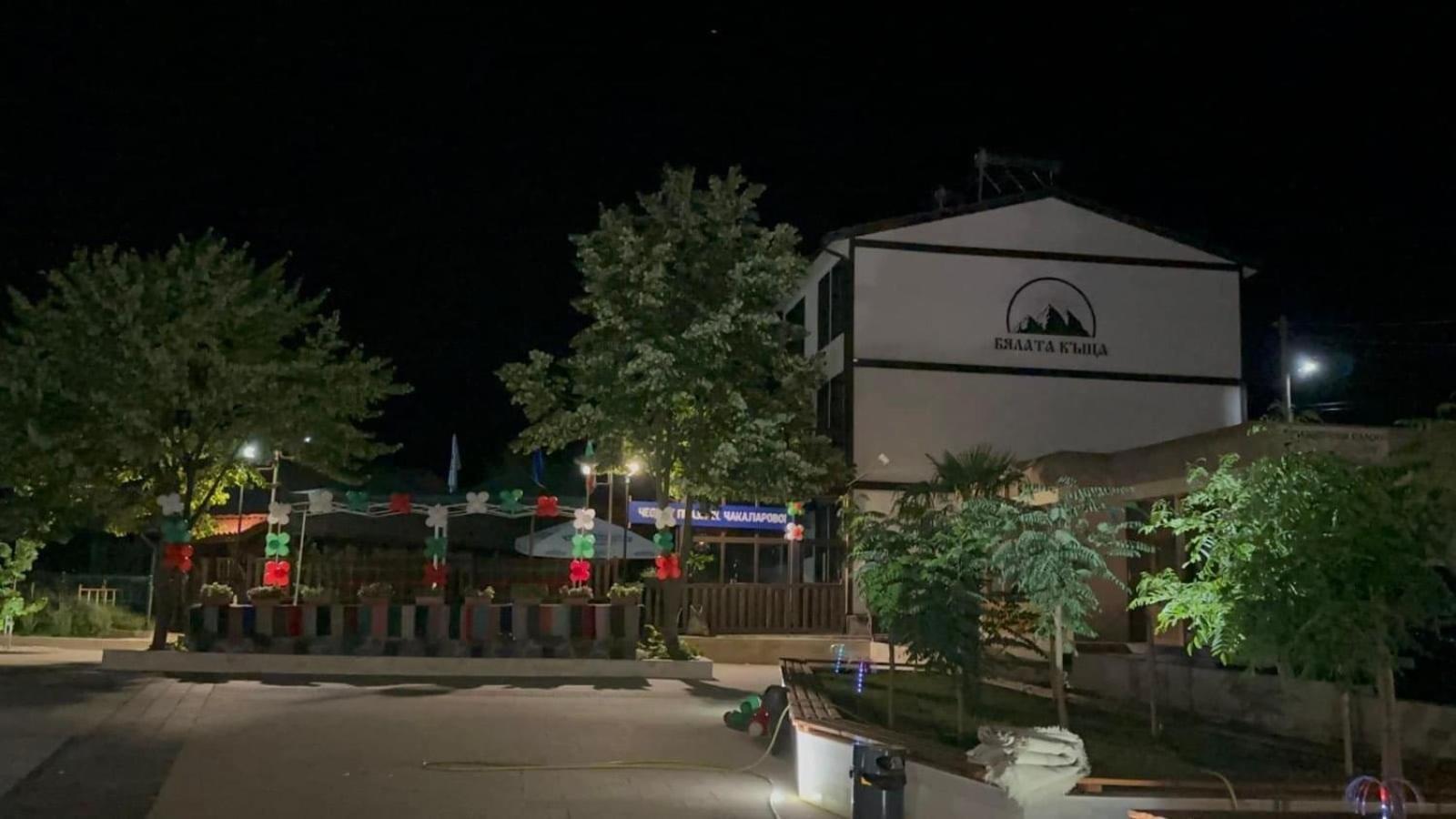 Бялата Къща Hotel Kirkovo  Exterior photo